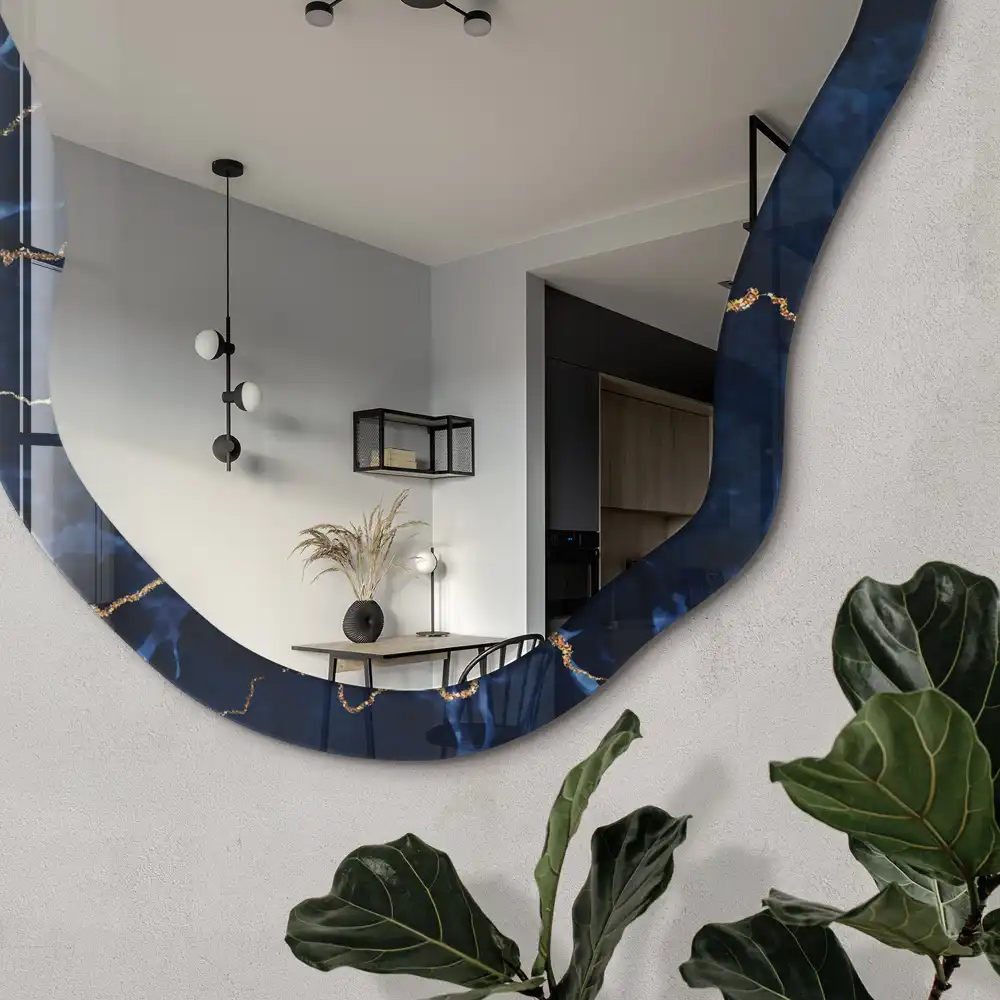 Oglindă decorativă neregulată cu imprimeu marmură albastru închis