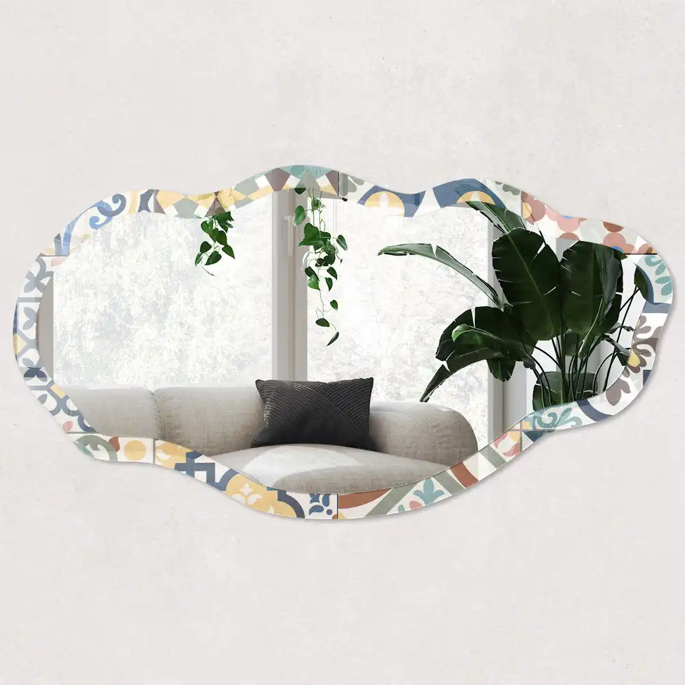 Oglindă decorativă cu formă neregulată și model mozaic