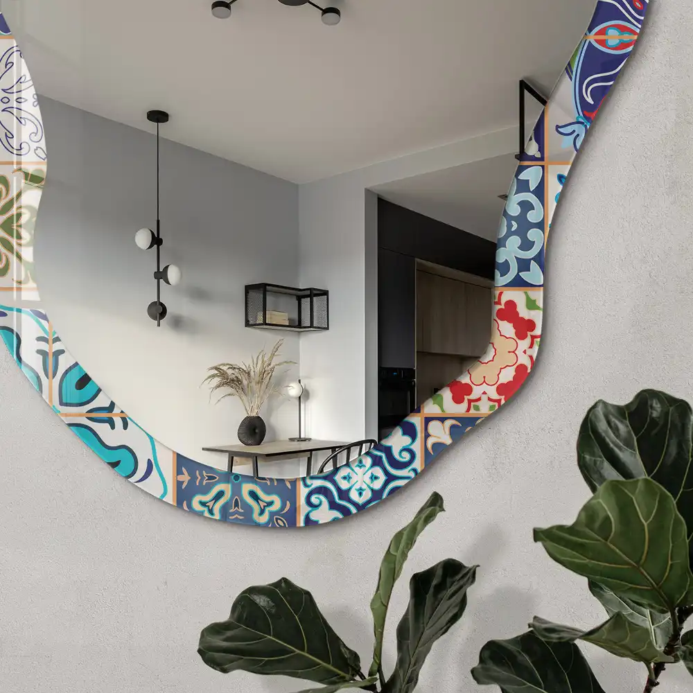 Oglindă decorativă neregulată cu imprimeu de plăci ceramice colorate