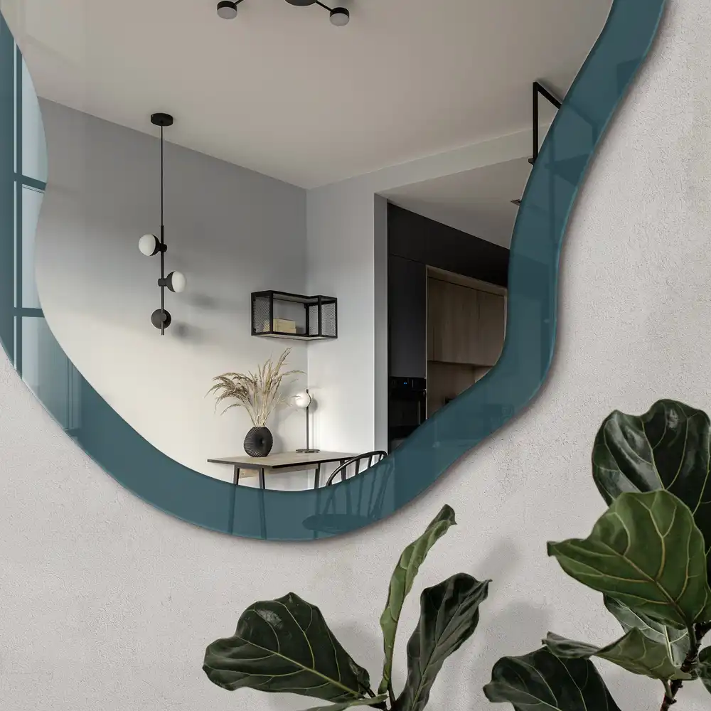 Oglindă decorativă cu formă neregulată și imprimeu turcoaz închis