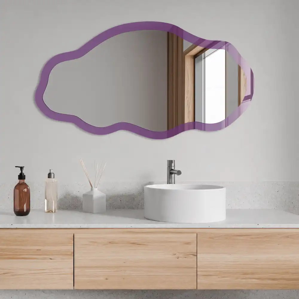 Oglindă decorativă neregulată cu imprimeu mov intens
