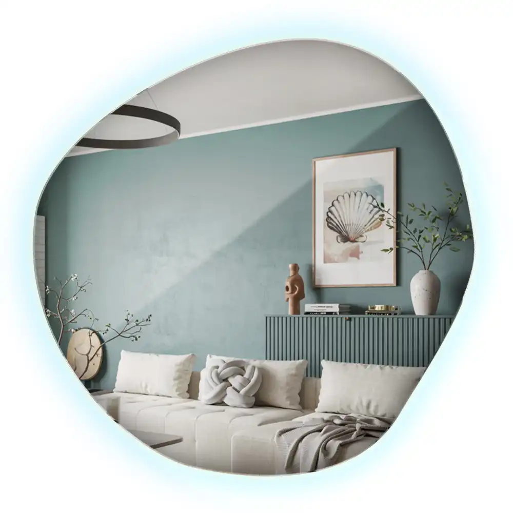 Oglindă de perete cu LED și formă neregulată în stil minimalist