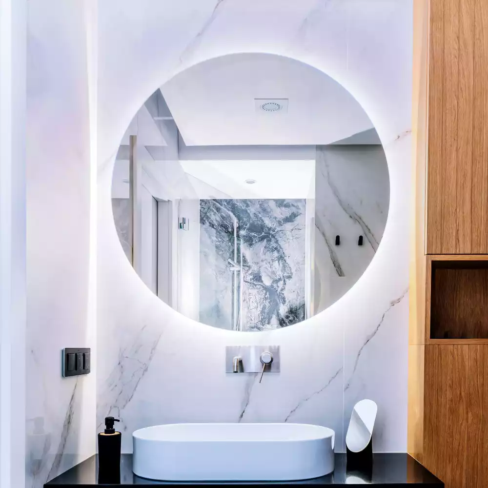 Oglindă rotundă modernistă cu iluminare LED