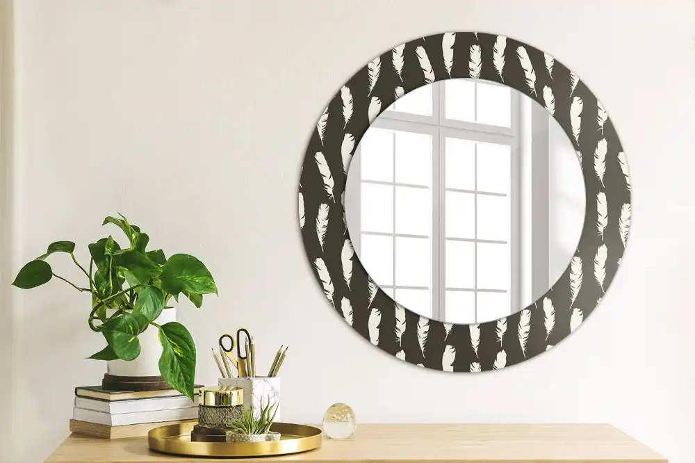 Oglindă rotundă decorativă cu pene albe și negre