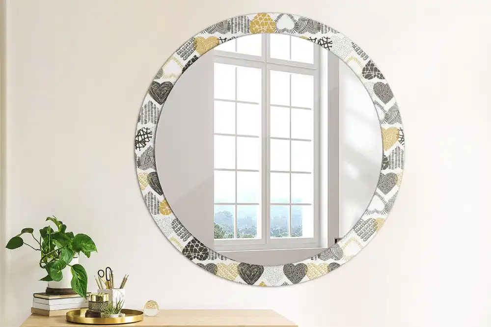 Oglindă decorativă rotundă cu design doodle și inimioare