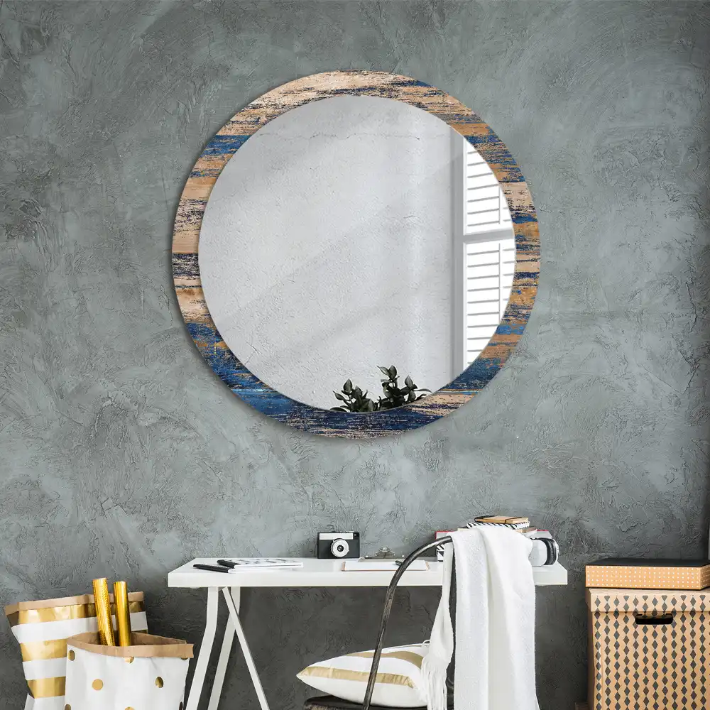Oglindă decorativă rotundă cu ramă din lemn abstract