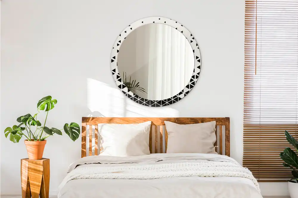 Oglindă rotundă de perete cu decor geometric abstract