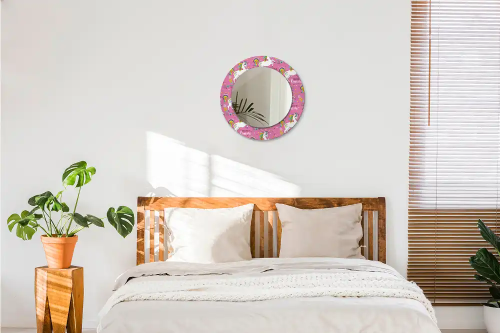 Oglindă rotundă decorativă cu unicorn magic