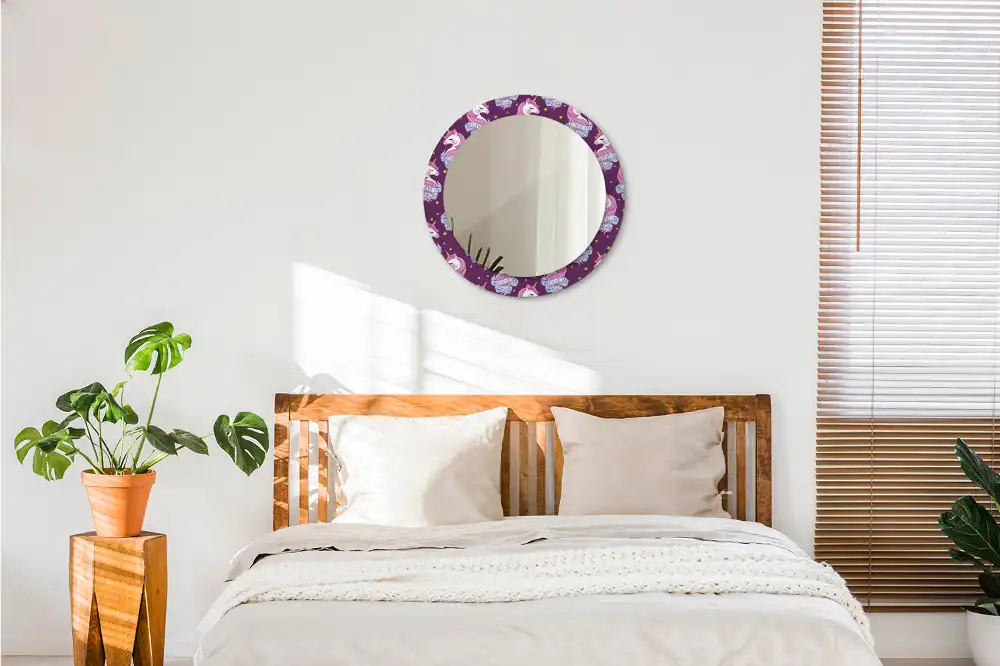 Oglindă decorativă rotundă cu steluțe și unicorn
