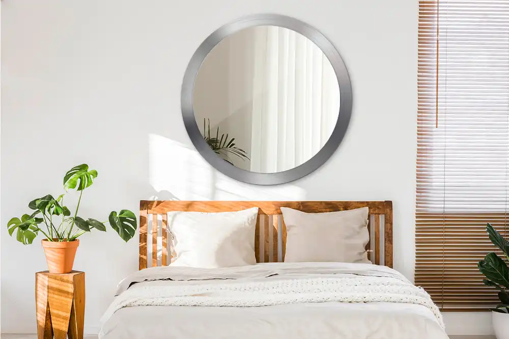 Oglindă decorativă rotundă cu ramă din imitație de metal