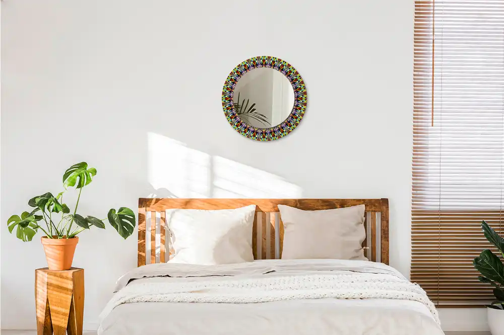 Oglindă rotundă cu ramă cu imprimeu mandala