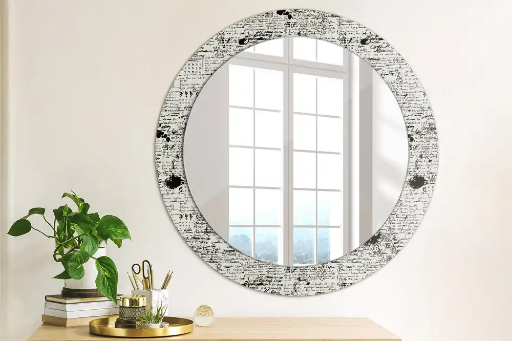 Oglindă rotundă decorativă cu design tip mâzgăleli