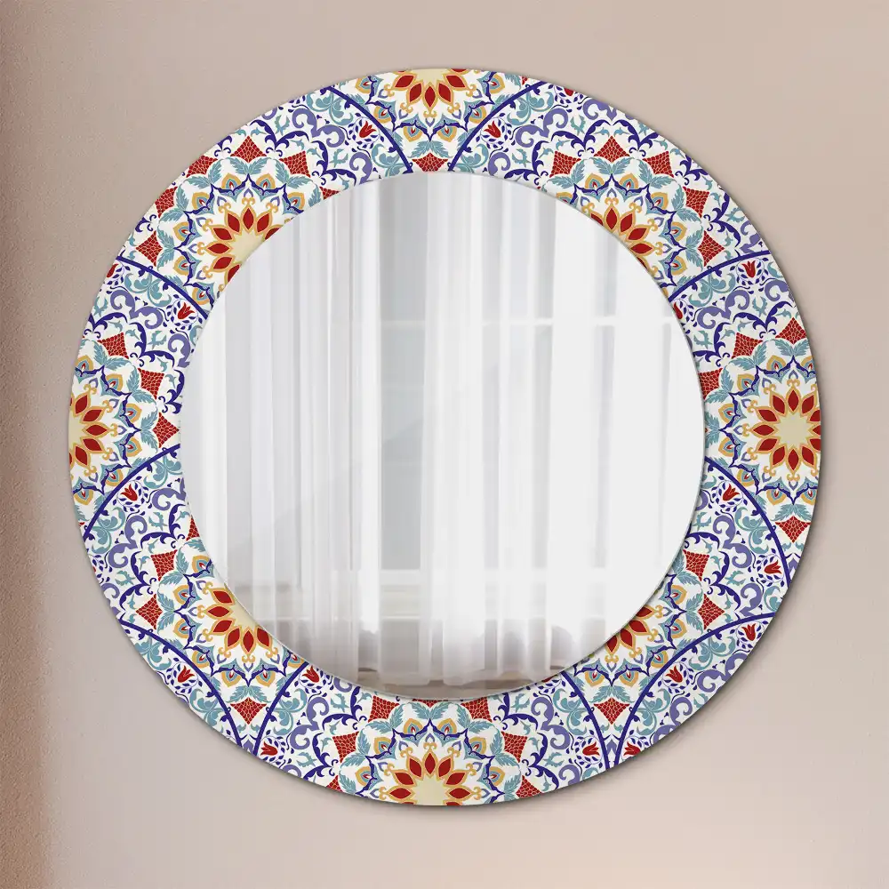Oglindă rotundă decorativă cu compoziție orientală pentru perete