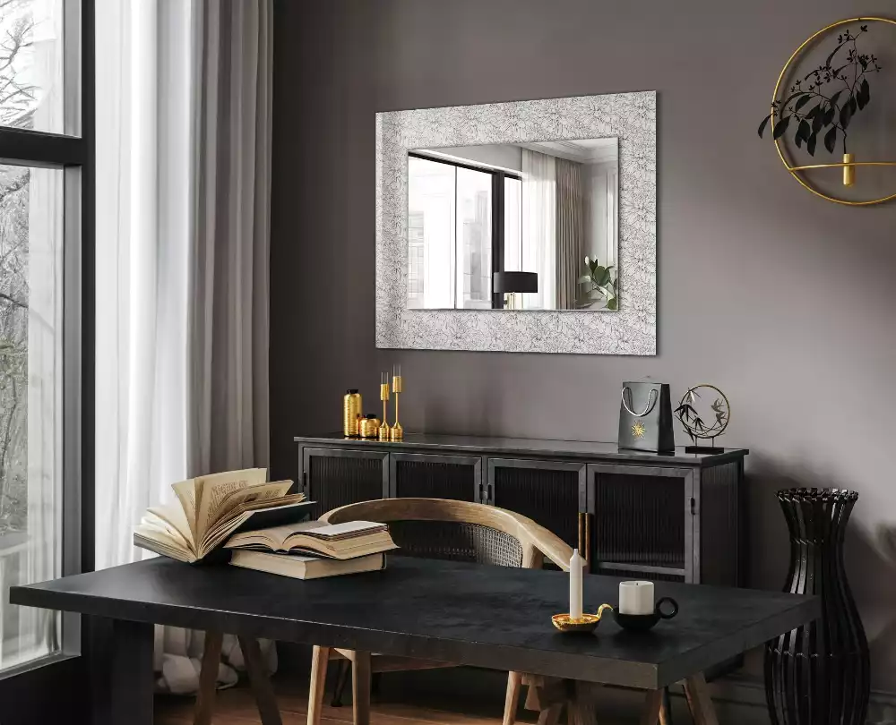 Oglindă dreptunghiulară cu decor floral monocrom