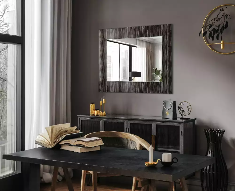 Oglindă dreptunghiulară decorativă cu linii moderne pentru perete