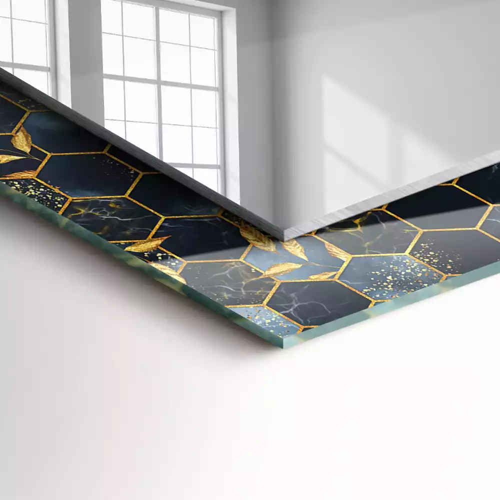 Oglindă dreptunghiulară cu ramă decorată cu imprimeu de frunze hexagonale
