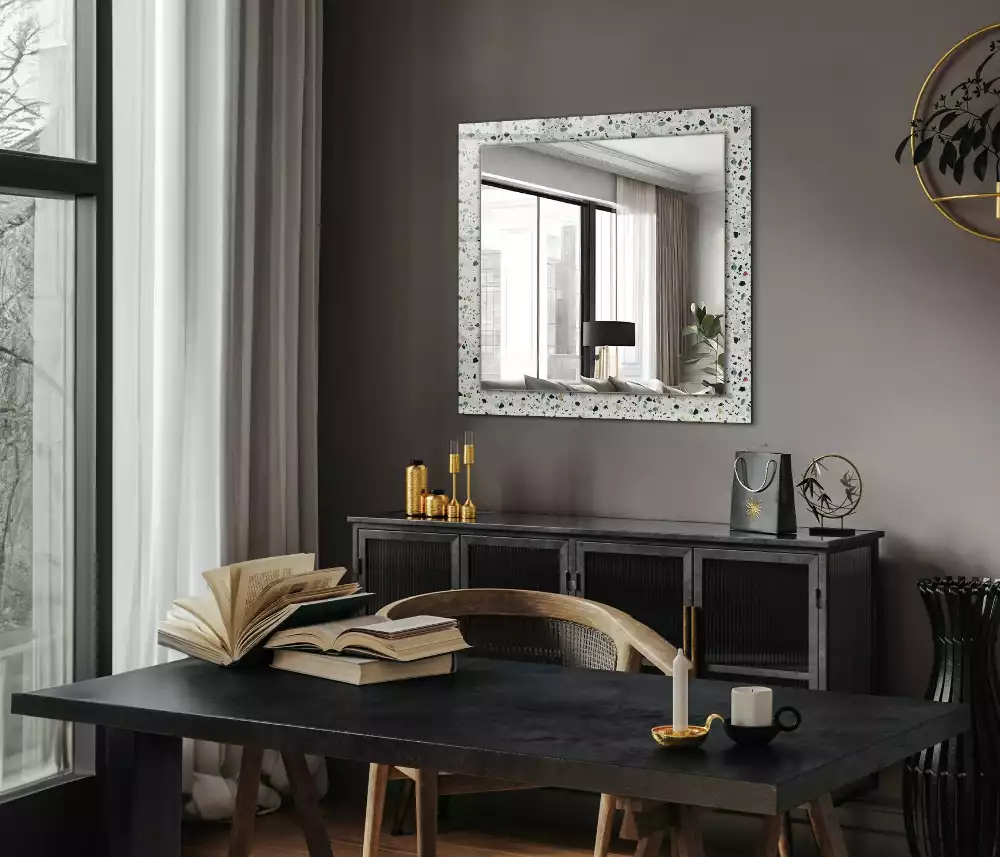 Oglindă dreptunghiulară de perete cu model decorativ din mozaic terrazzo