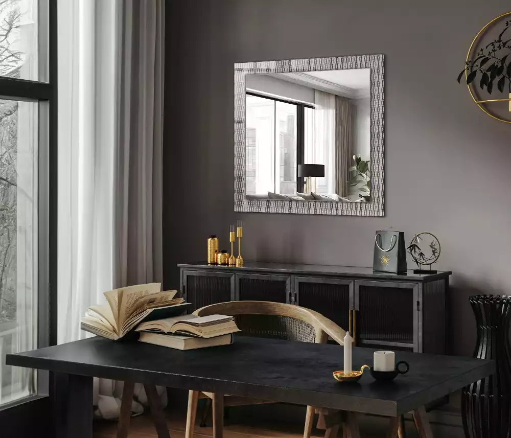 Oglindă dreptunghiulară cu ramă decorativă cu textură textilă