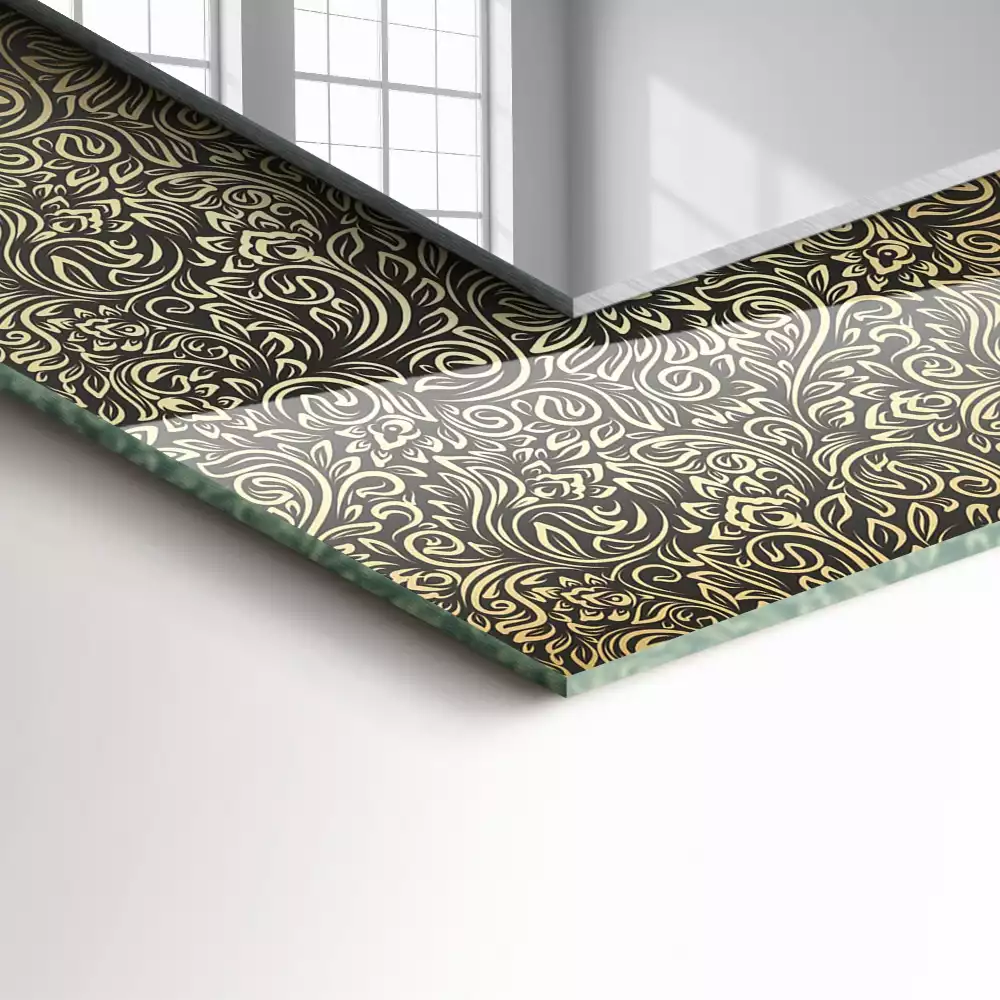 Oglindă dreptunghiulară cu model ornamental auriu imprimat