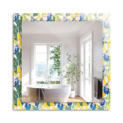 Oglindă dreptunghiulară cu ramă decorată cu flori și frunze