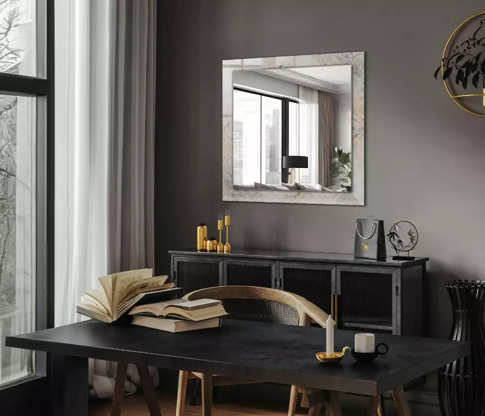 Oglindă dreptunghiulară cu decor din plăci cu model