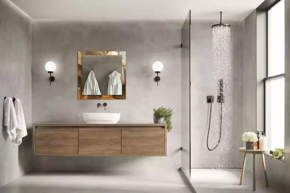 Oglindă dreptunghiulară cu ramă decorată cu imprimeu geometric auriu