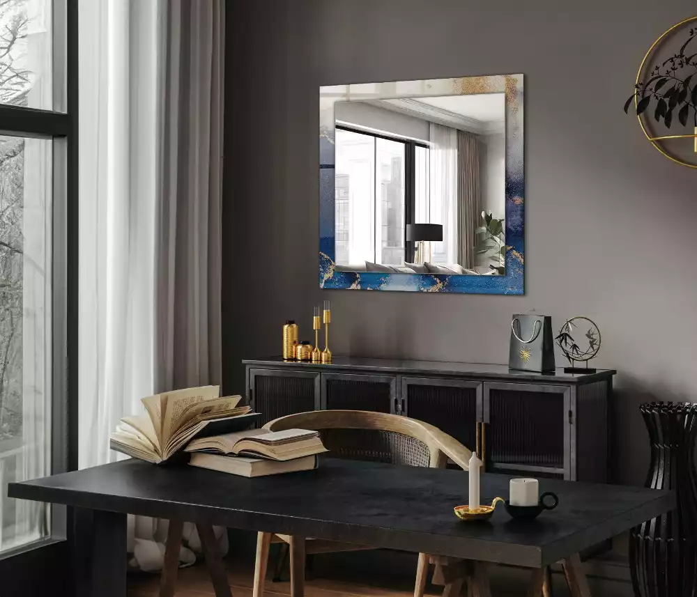Oglindă dreptunghiulară decorativă cu design abstract