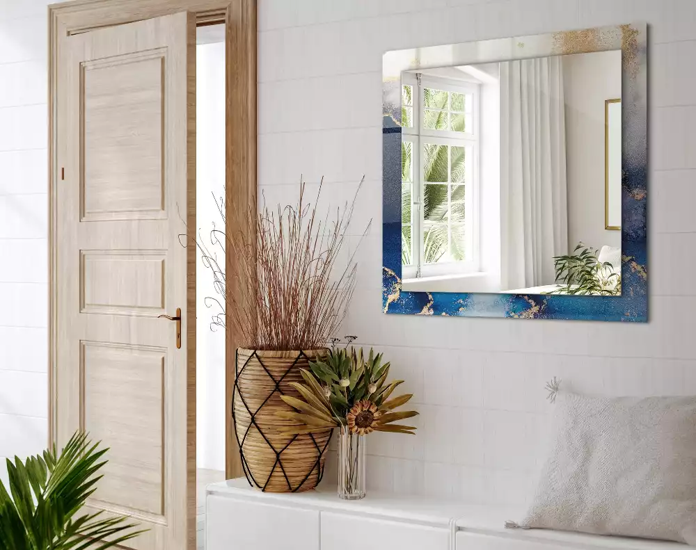 Oglindă dreptunghiulară decorativă cu design abstract