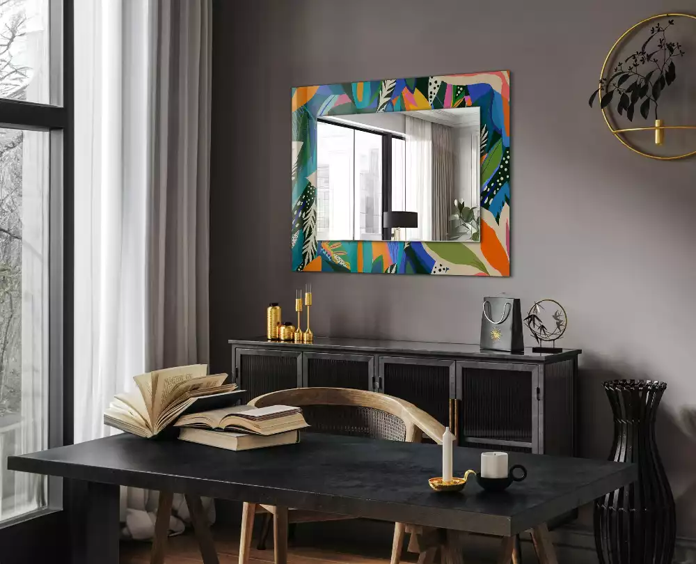 Oglindă dreptunghiulară cu ramă decorată cu imprimeu floral abstract colorat