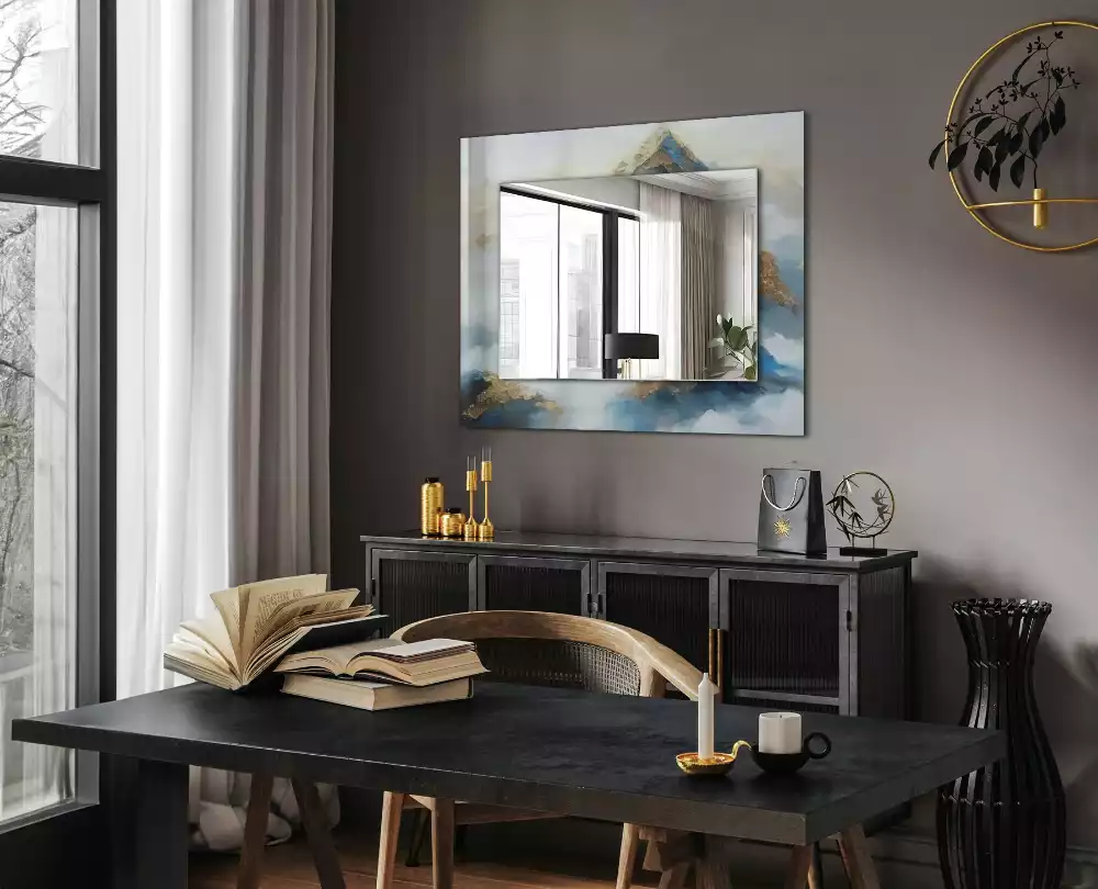 Oglindă decorativă de perete dreptunghiulară cu peisaj munți în ceață