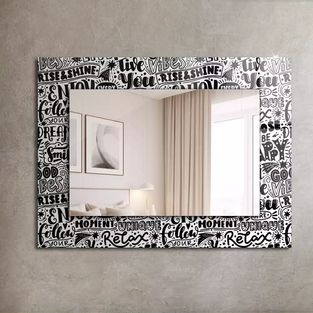 Oglindă dreptunghiulară decorativă cu inscripții motivaționale scrise de mână