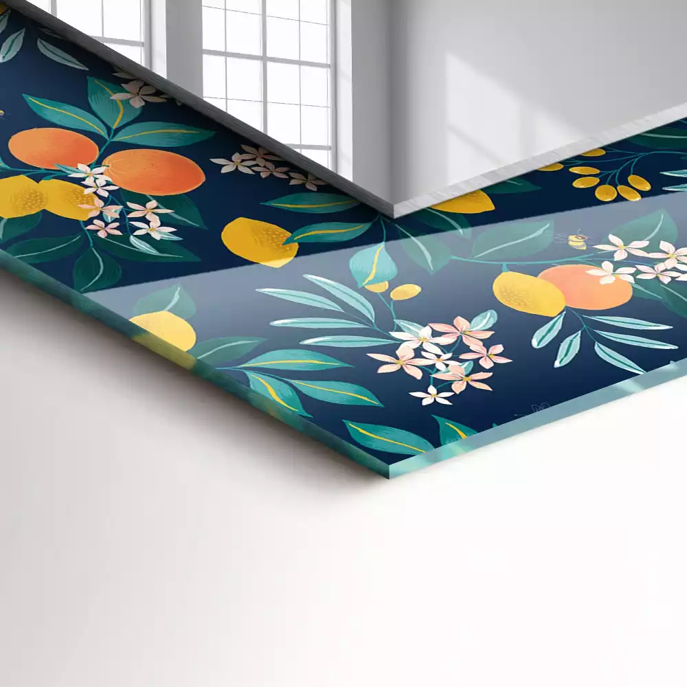 Oglindă dreptunghiulară cu decor floral și fructe