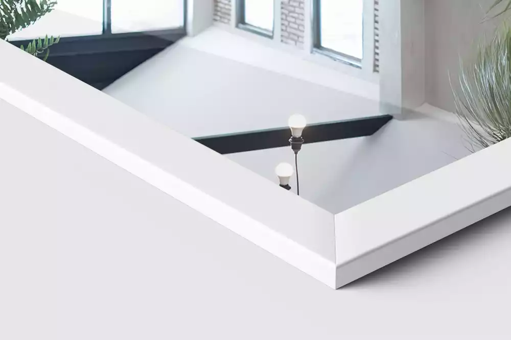 Oglindă de podea cu ramă albă minimalistă