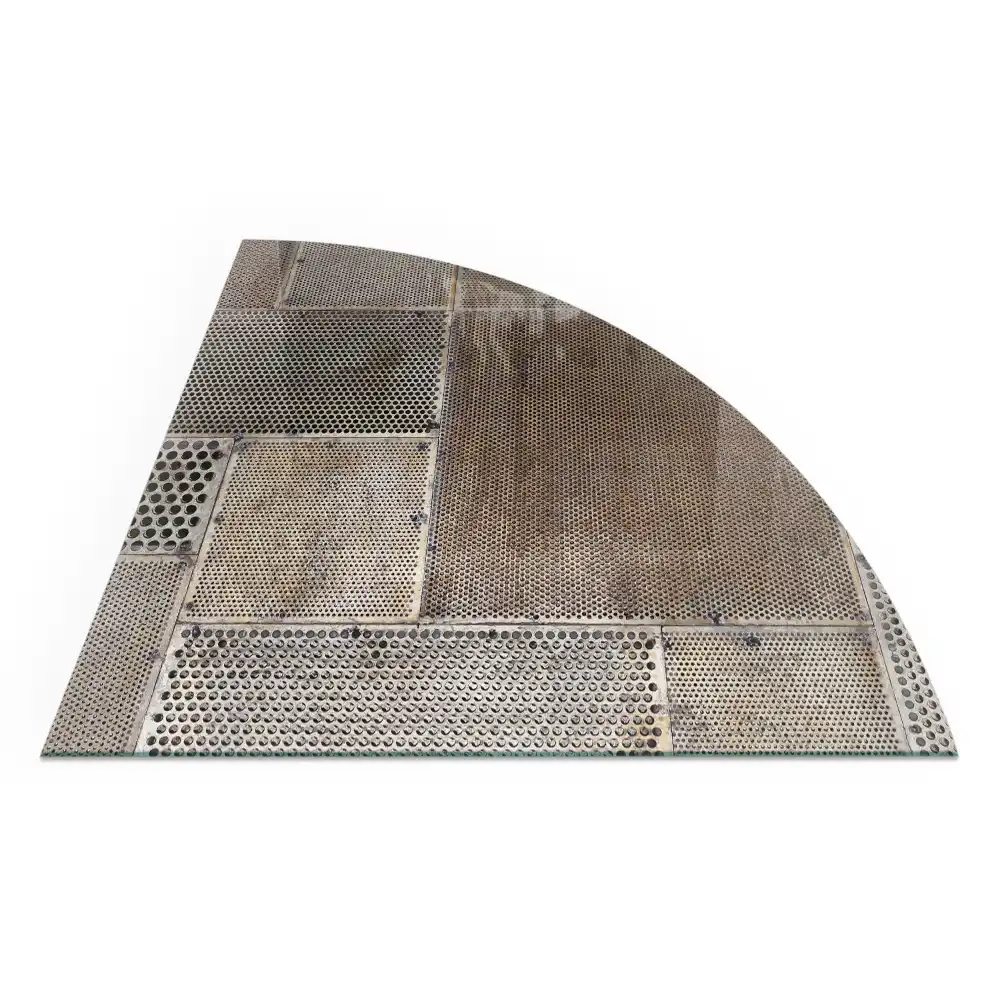 Placă de protecție din sticlă securizată sub sobă în formă de sfert de cerc cu model tablă perforată