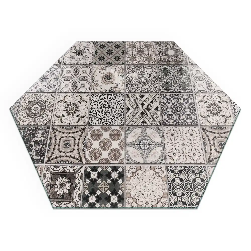 Placă de protecție hexagonală sub sobă cu model decorativ de plăci ceramice