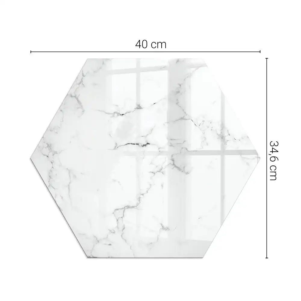 Protecție hexagonală sub sobă cu model de marmură și nervuri