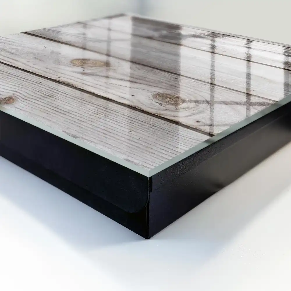 Casetă pentru chei cu design natural din scânduri de lemn și spațiu de depozitare
