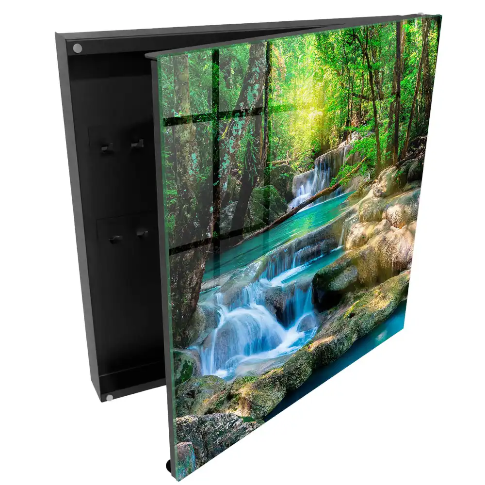 Casetă pentru chei cu design de cascadă turcoaz și junglă verde luxuriantă