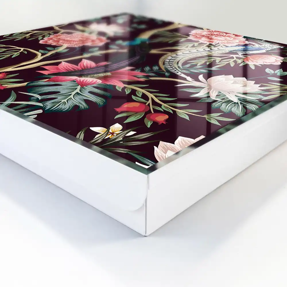 Dulapior pentru chei cu design exotic cu păsări și flori colorate