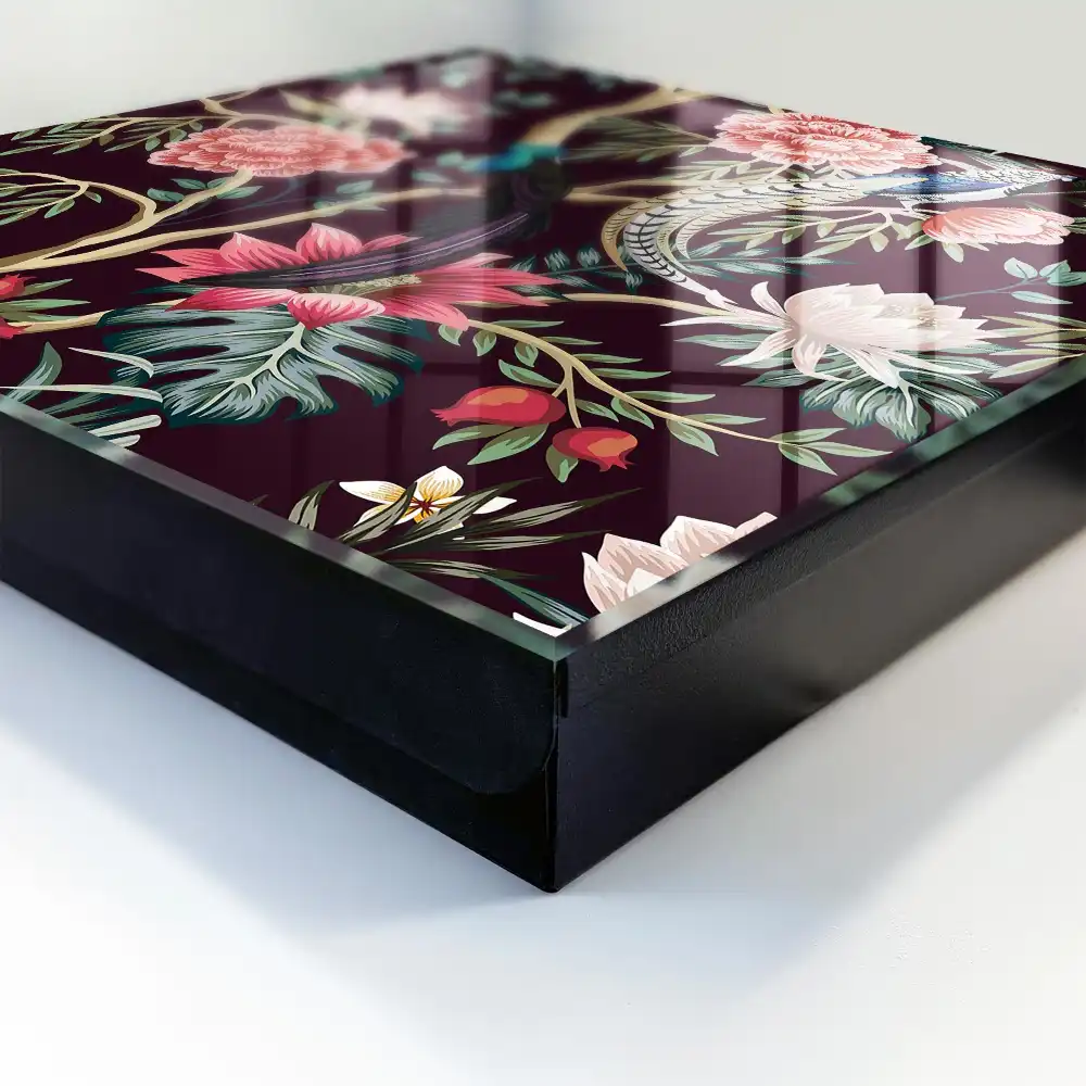 Dulapior pentru chei cu design exotic cu păsări și flori colorate