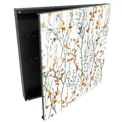 Casetă pentru chei cu model floral pe fundal alb