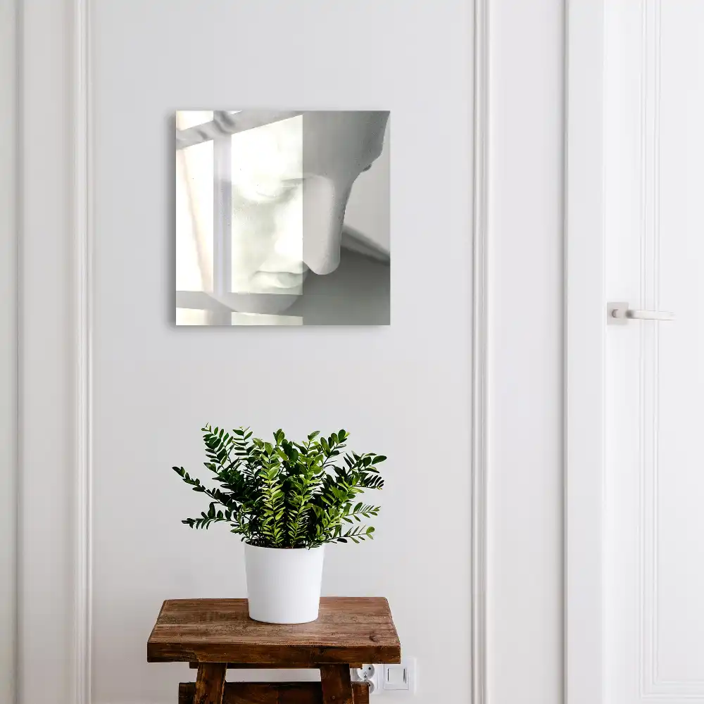 Dulapior pentru chei cu design sculptat elegant