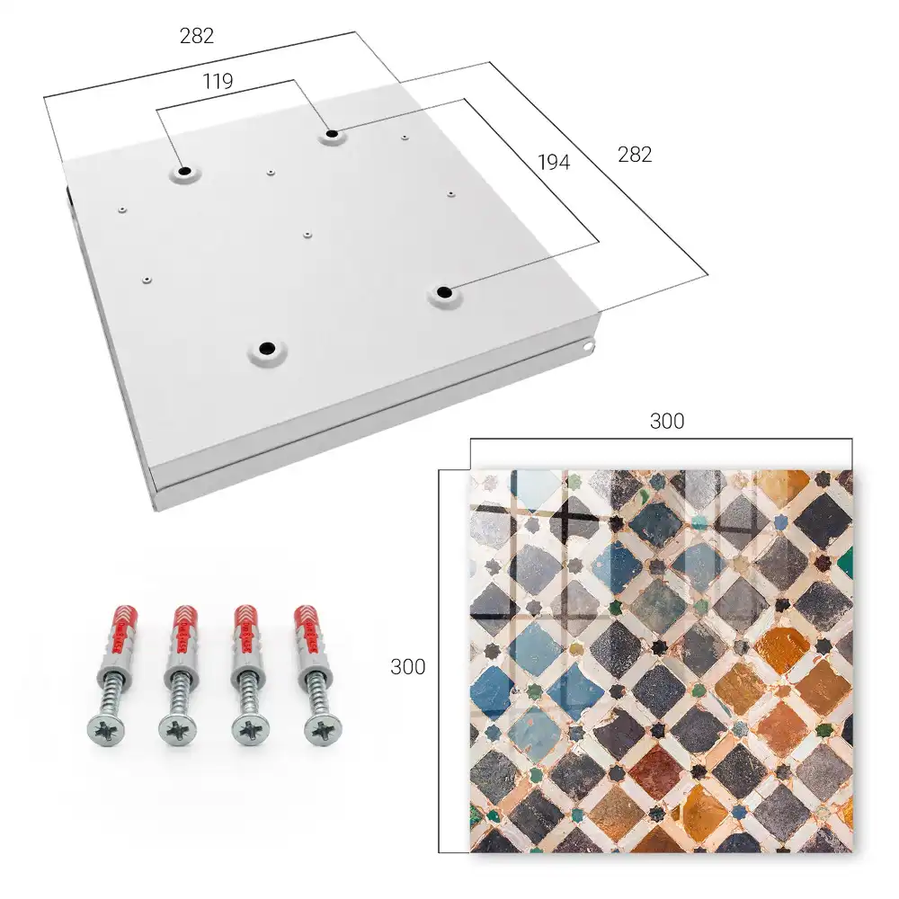 Cutie pentru chei cu model decorativ de plăcuțe colorate pe perete