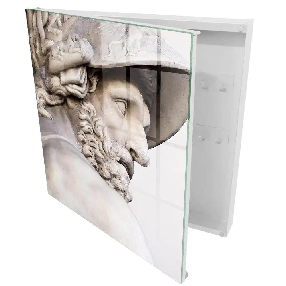 Casetă pentru chei cu design monumental și detalii sculptate