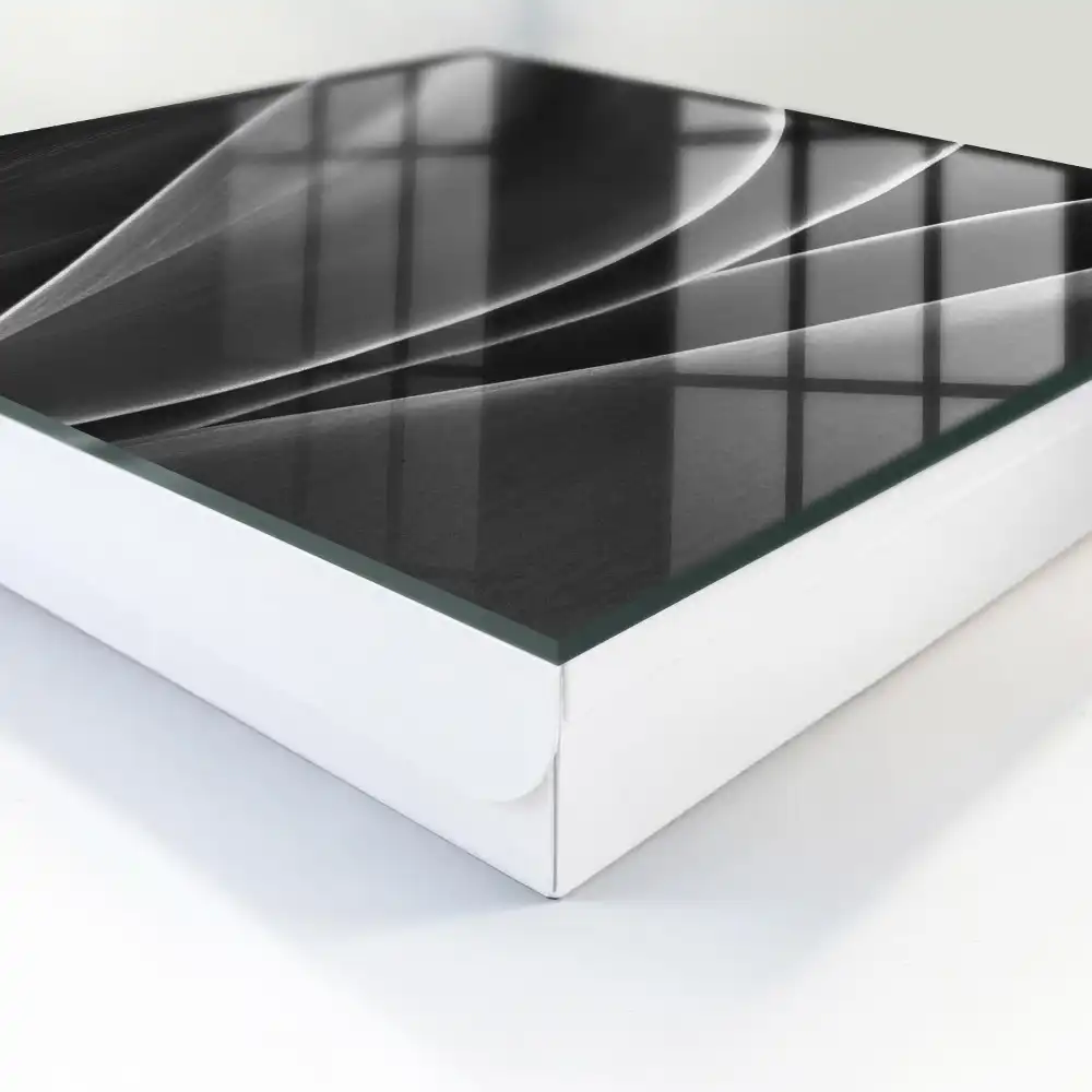 Suport de chei pentru perete cu model de frunze în alb și negru cu design elegant