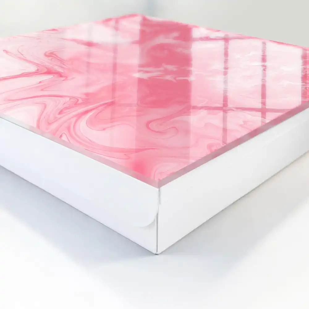 Dulap cu chei cu design abstract roz