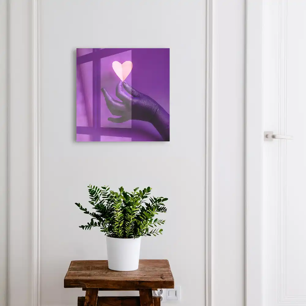 Casetă de chei manuală cu design în formă de inimă și contrast emoțional