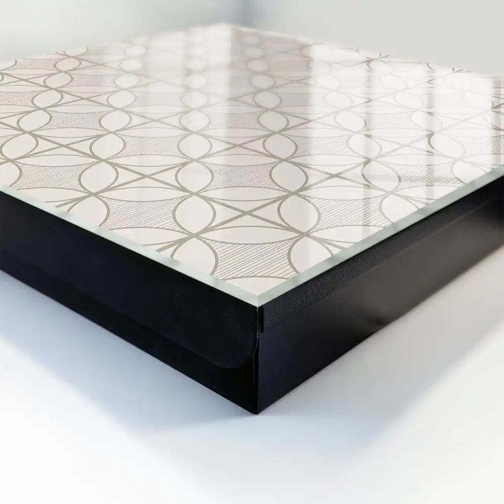 Casetă pentru chei cu design geometric elegant