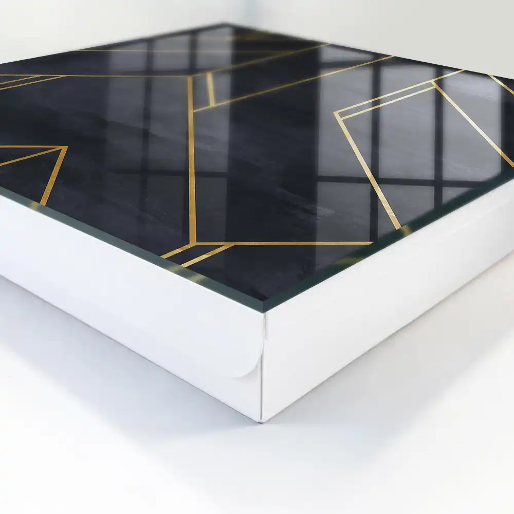 Dulapior pentru chei cu design geometric și culori contrastante