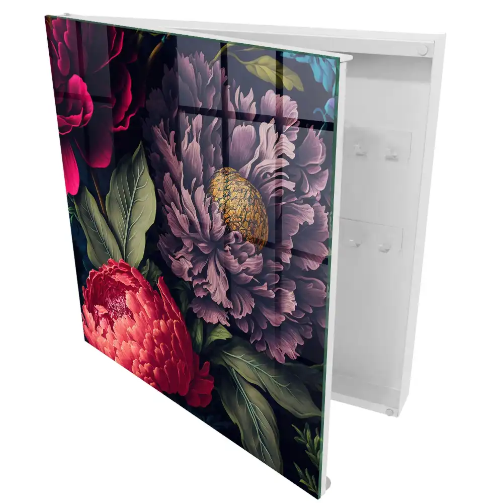 Casetă pentru chei cu model floral și detalii expresive